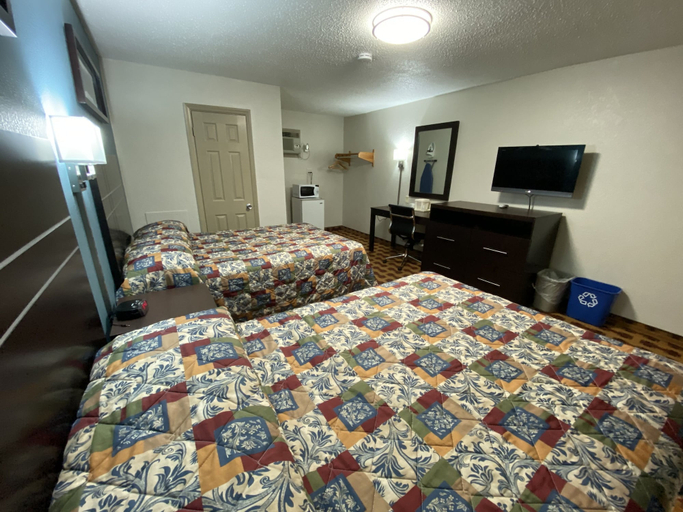 Bedroom 4, Lodge Inn, Burlington