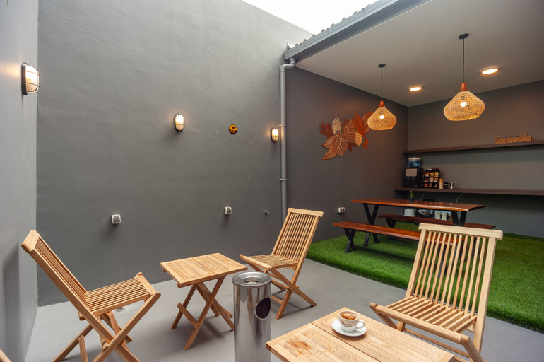 Others 3, Urbanview Hotel Groovy Inn Tangerang, Tangerang