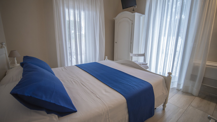 Bedroom 3, Torrelama Room Breakfast, Barletta-Andria-Trani
