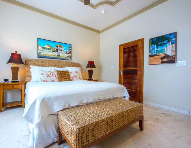 Bedroom 4, Belizean Cove Estates