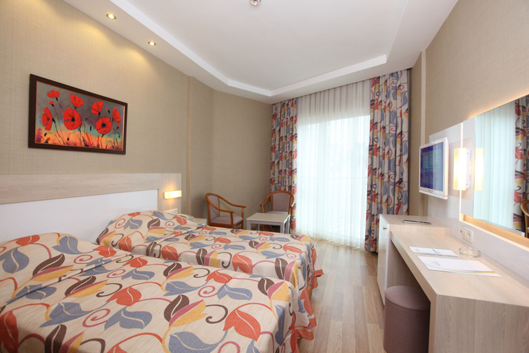 Bedroom 3, Riviera Hotel & Spa, Alanya