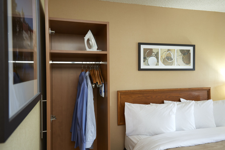 Bedroom 3, Comfort Inn Drummondville, Drummond