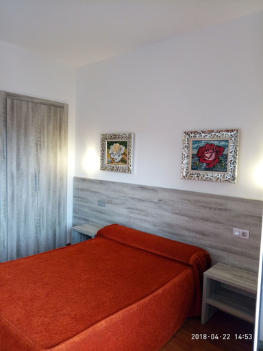 Bedroom 2, Hotel Yeste, Albacete