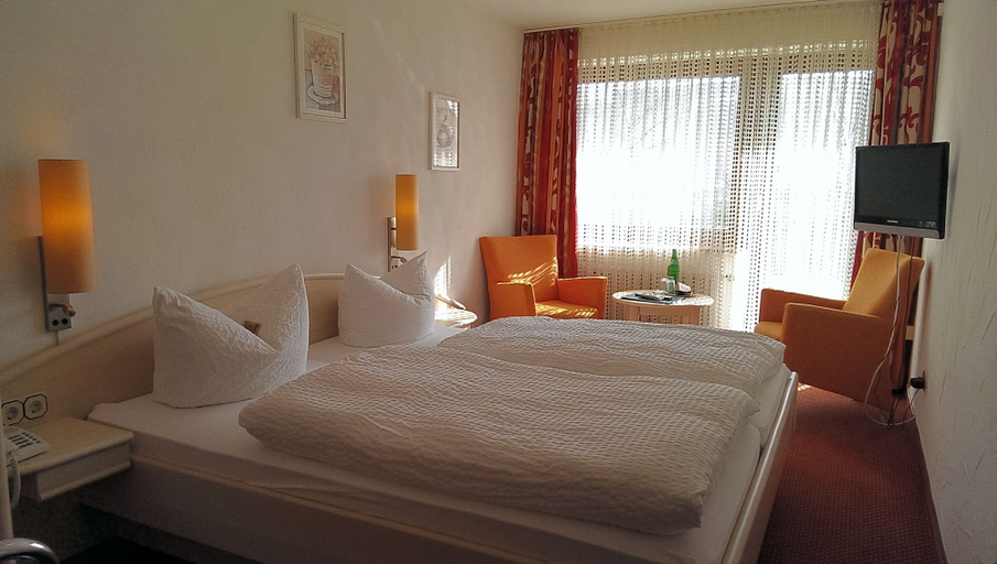 Bedroom 2, Hotel Magdalenenhof Garni, Waldeck-Frankenberg