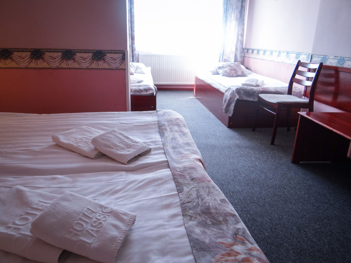 Bedroom 3, Classic Hotel, Budapesti
