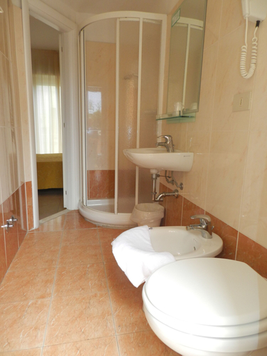 Bathroom 4, Hotel Sport, Rimini