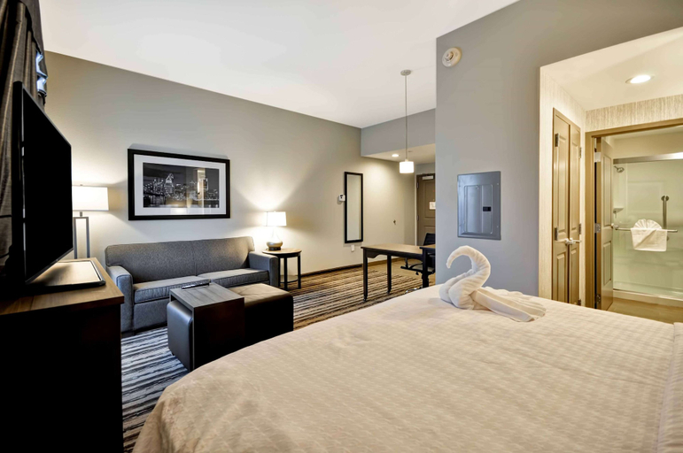 Bedroom 4, Homewood Suites by Hilton Cincinnati/West Chester, Butler