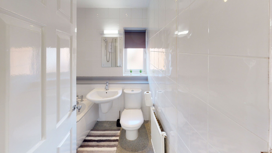 Bathroom, Marina house, Kingston upon Hull
