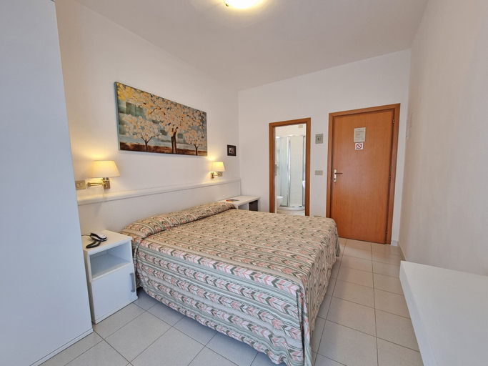 Bedroom 4, Hotel Montemerlo, Livorno