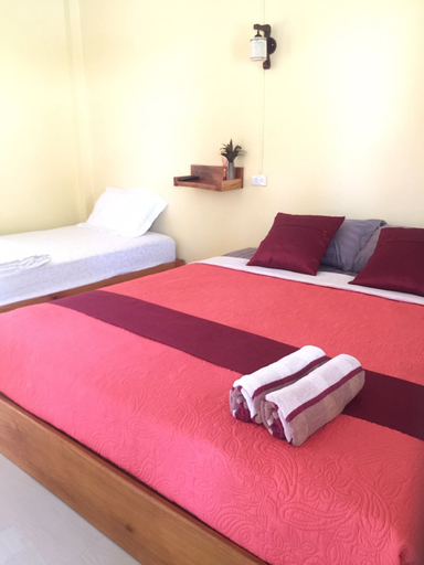 Bedroom 3, Phuengluang Resort, Chalermphrakiet