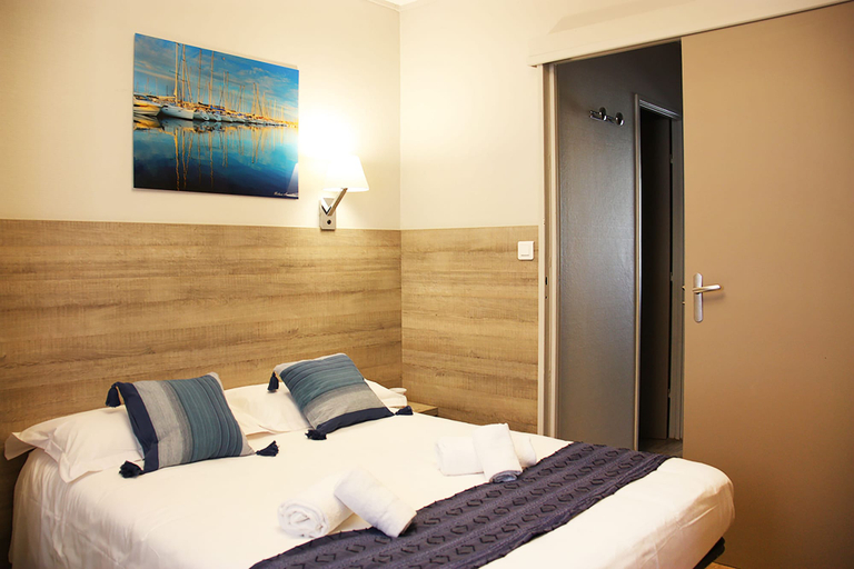 Bedroom 2, Azureva Cap d'Agde, Hérault