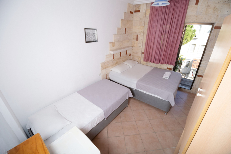 Bedroom 5, Foca Ensar Hotel, Foça