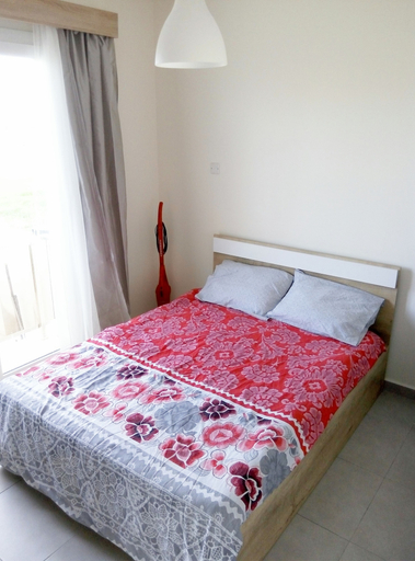Bedroom 3, One Bedroom Apartment at Longbeach
