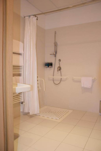 Bathroom 4, Terme Beach Resort, Ravenna