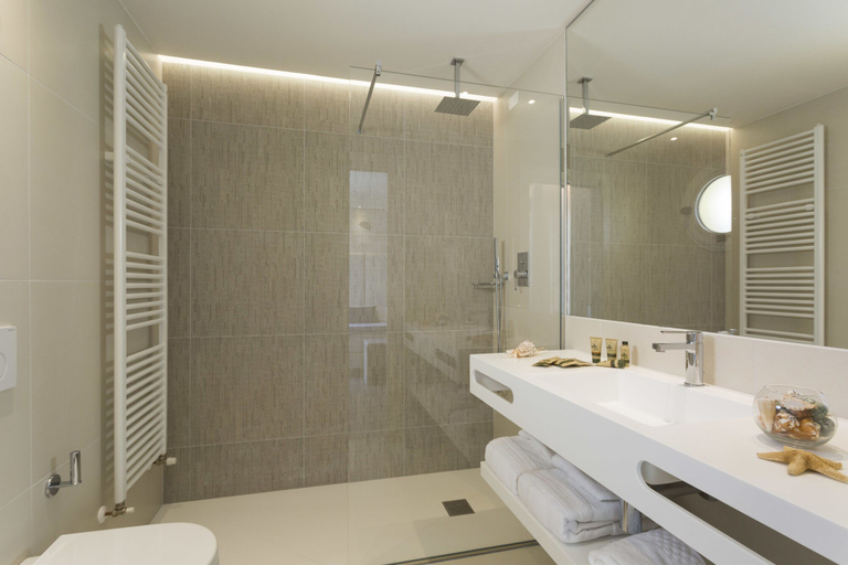 Bathroom 5, Astoria Suite Hotel, Rimini