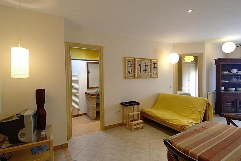 Bedroom 5, Posada Guadalupe, Teruel