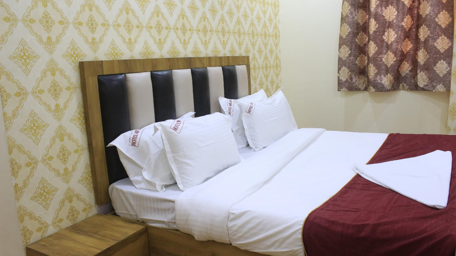 Bedroom 3, Hotel Kings Inn, Raipur