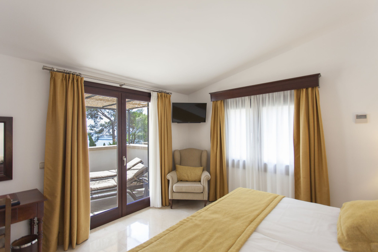 Bedroom 3, Hotel Bendinat, Baleares