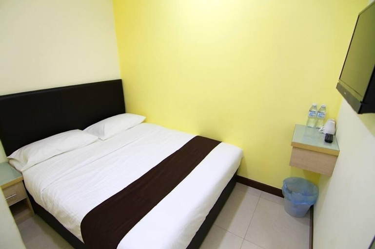 Bedroom 14