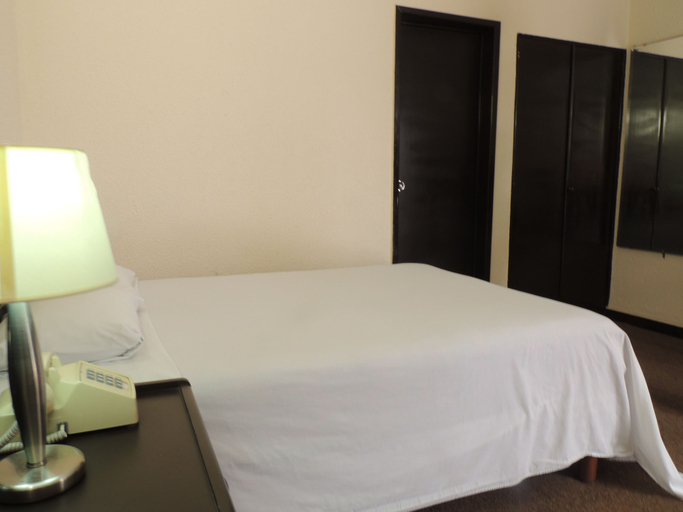 Bedroom 3, Hotel Lizbeth, Tula de Allende
