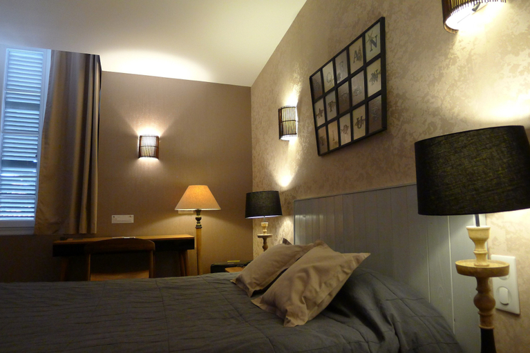 Bedroom 3, Citotel des Messageries, Charente-Maritime