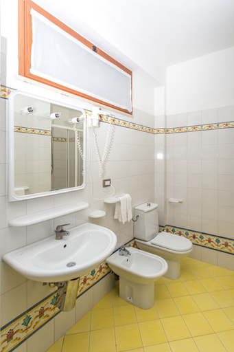 Bathroom 3, Club Residence La Castellana, Cosenza