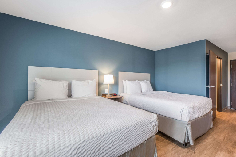 Bedroom 3, WoodSpring Suites Chicago Midway, Cook