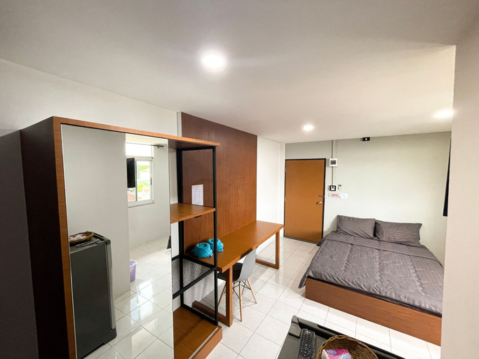 Bedroom 5, Sadudee Mansion, Muang Surat Thani