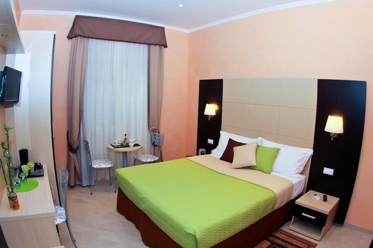 Bedroom 3, Candia Inn Vatican, Rome