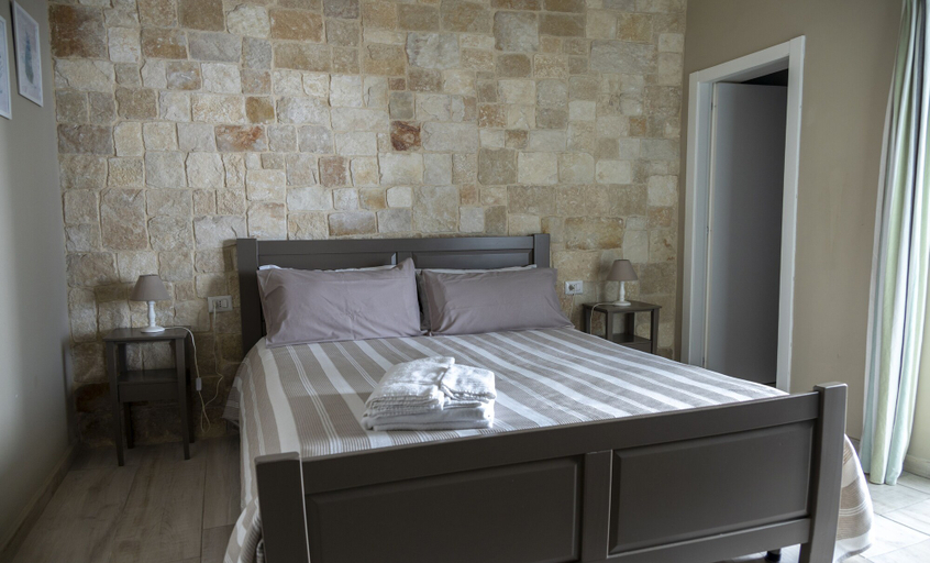 Bedroom 2, Torrelama Room Breakfast, Barletta-Andria-Trani