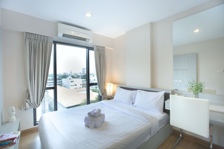 Bedroom 26