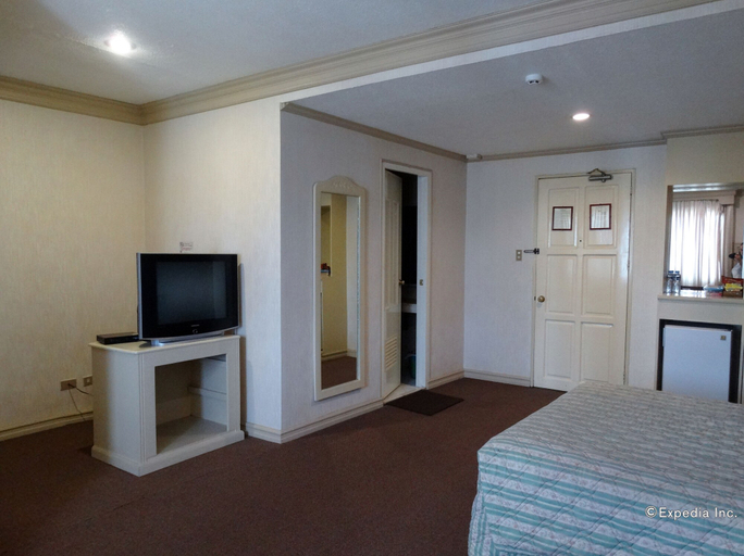 Bedroom 4, Orange Grove Hotel, Davao City