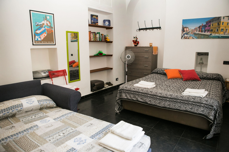 Bedroom 3, Hanging Garden with Air Conditioning, La Spezia