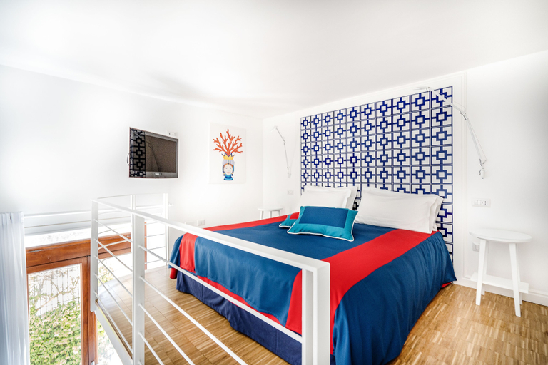 Bedroom 4, Torre Barbara, Napoli