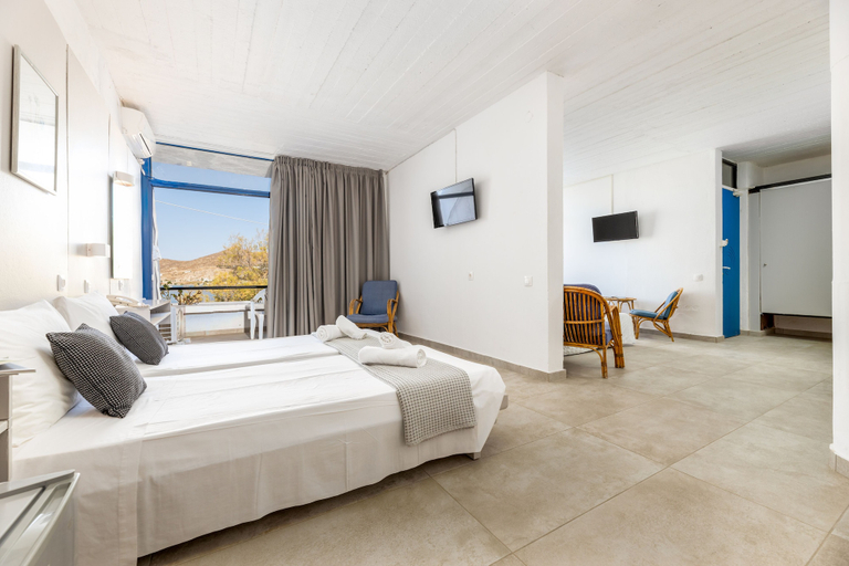 Bedroom 3, Hotel Hippocampus, South Aegean