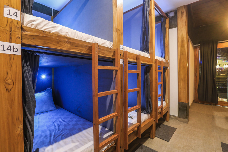 Bedroom 3, Green Hill Bed Station - Hostel, West Manggarai