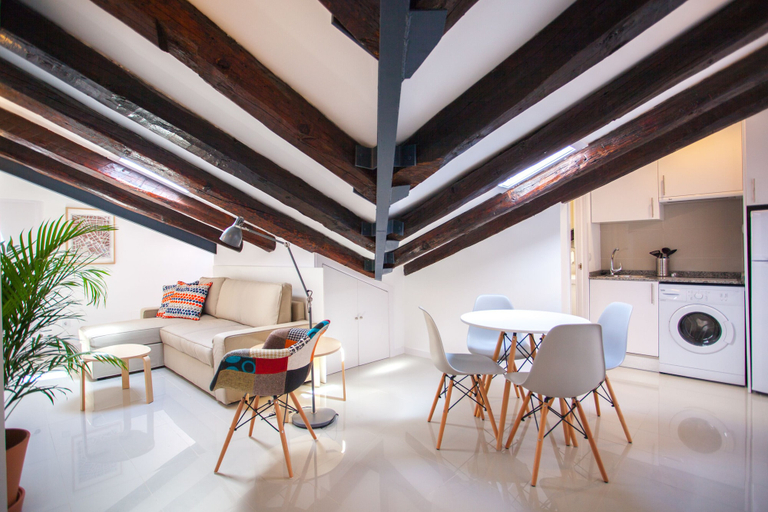 Others 5, Apartment in Malasaña, Madrid