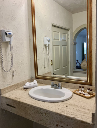Bathroom 5, Inn Galerias Hotel, Aguascalientes