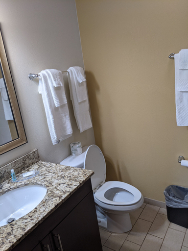 Bathroom 4, MainStay Suites Cartersville - Emerson Lake Point, Bartow
