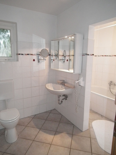 Bathroom 3, Landhaus Dreesen, Ostholstein