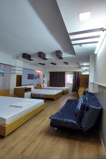 Bedroom 9