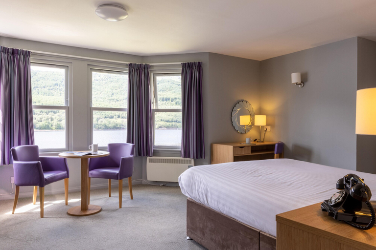Bedroom 2, Claymore Hotel, Argyll and Bute