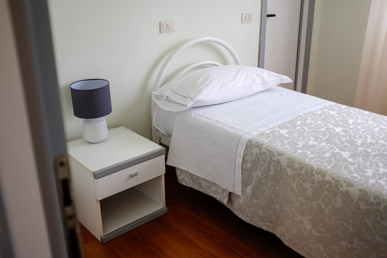 Bedroom 3, Hotel L'Approdo, Forli' - Cesena