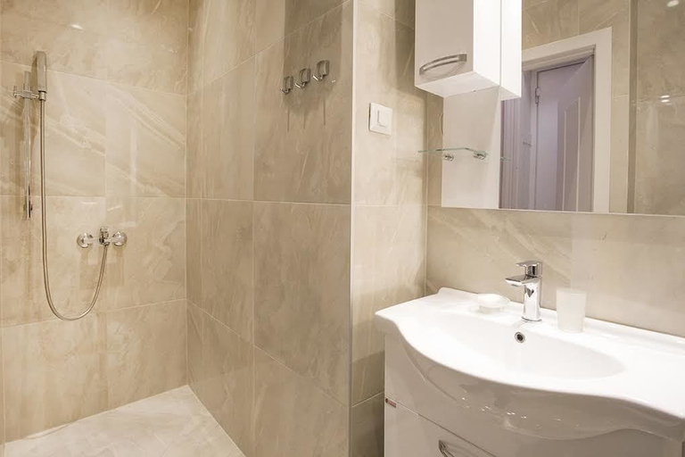 Bathroom 3, Apartment Kalemegdan, Belgrade