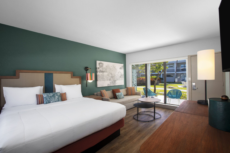 Bedroom 3, The Beachcomber, Pinellas