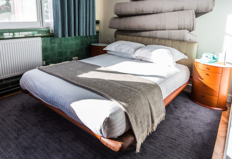 Bedroom 2, Heathcote Hotel, Manchester