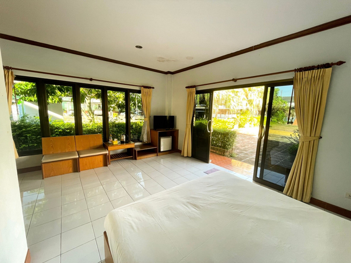 Bedroom 5, Sadudee Mansion, Muang Surat Thani