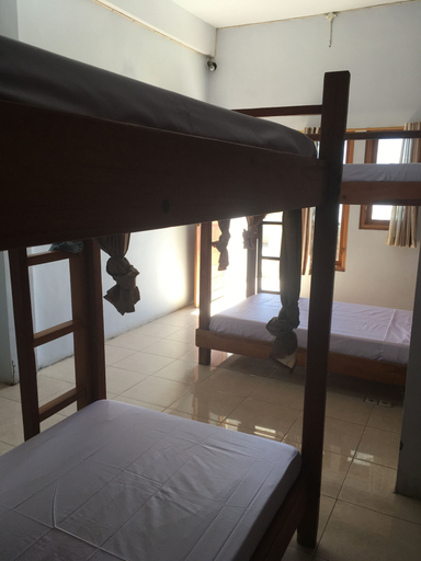 Bedroom 5, Bajo Sunset Hostel, West Manggarai