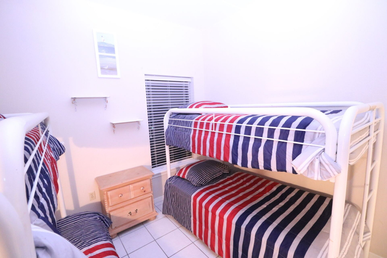 Bedroom 2, The Dunes Condominiums by Cheap Getaway, Cameron