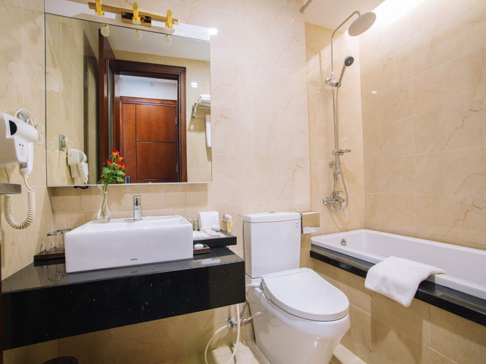 Bathroom 4, Spring Hotel Hanoi, Cầu Giấy